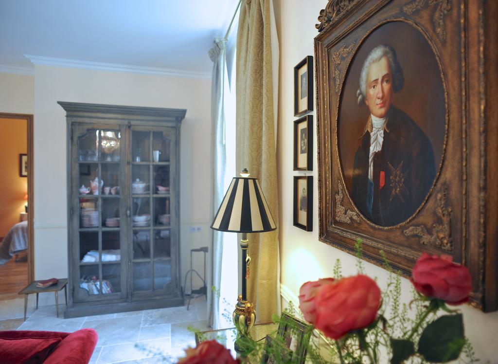 Villa L'Orangerie Du Grand Jardin Condé-sur-Seulles Camera foto
