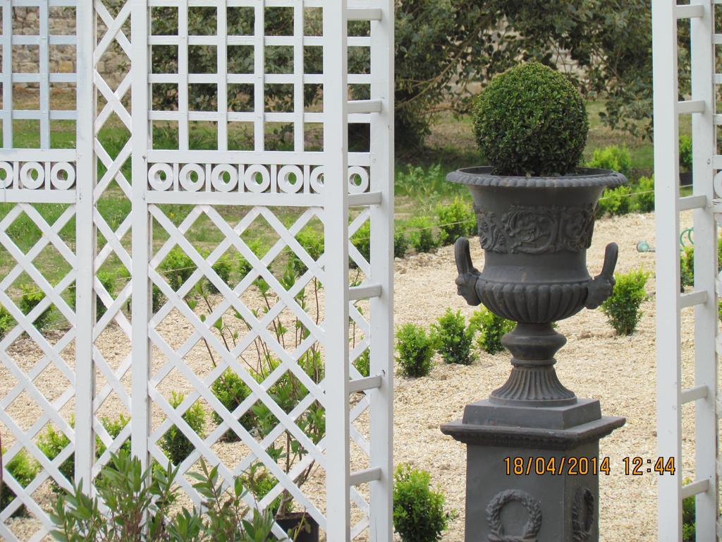 Villa L'Orangerie Du Grand Jardin Condé-sur-Seulles Esterno foto